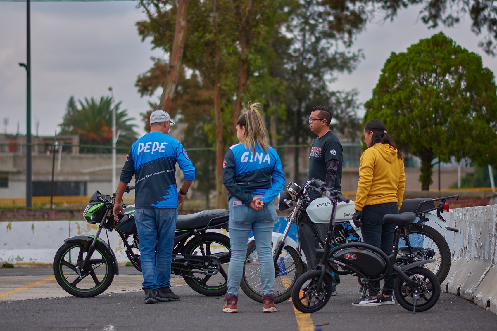 Instructores con alumnos